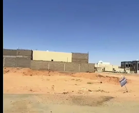 أرض للبيع في حي المدائن حائل — صورة 3