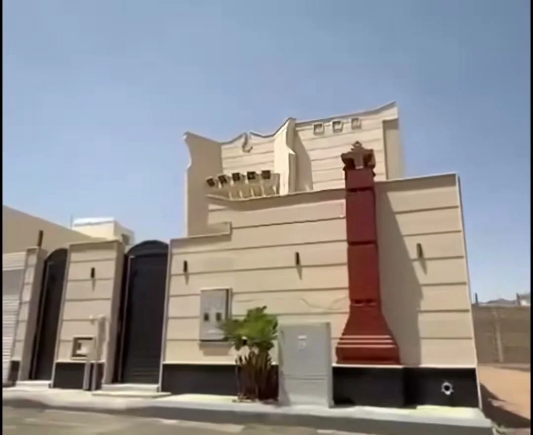 فيلا للبيع في حي الوادي حائل — صورة 3