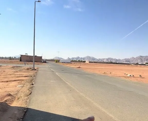 أرض للبيع في حي قفار حائل — صورة 3