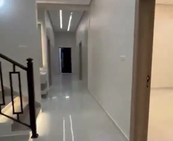 فيلا للبيع في حي مخطط الراجحي حائل — صورة 3