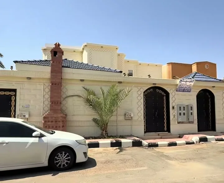 فيلا دور + شقتين — مخطط الشفاء في الشفا — 1,400,000 ريال — 800 م²