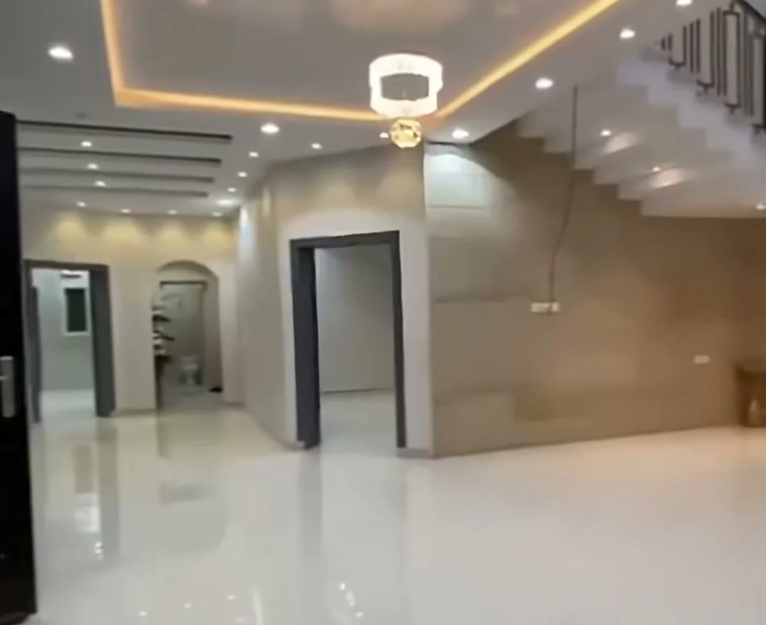 فيلا للبيع في حي الوادي حائل — صورة 5