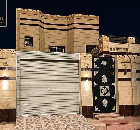 فيلا دور ونص بالوادي — المربع الثاني — 650,000 ريال — 400 م²