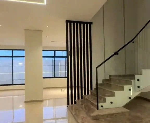 فيلا للبيع في حي النقرة حائل — صورة 2
