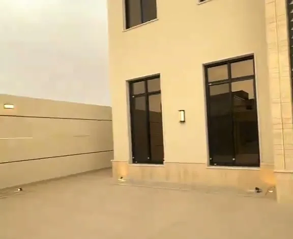 فيلا للبيع في حي النقرة حائل — الصورة الرئيسية