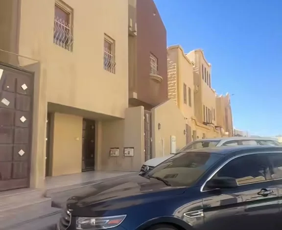 شقة للبيع في حي النقرة حائل — صورة 3